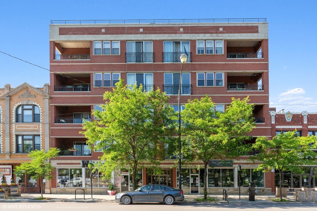 3131 W Logan Blvd #2B, Chicago, IL 60647