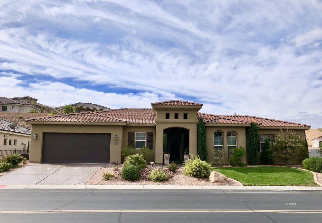738 Tivoli Crescent St, Mesquite, NV 89027