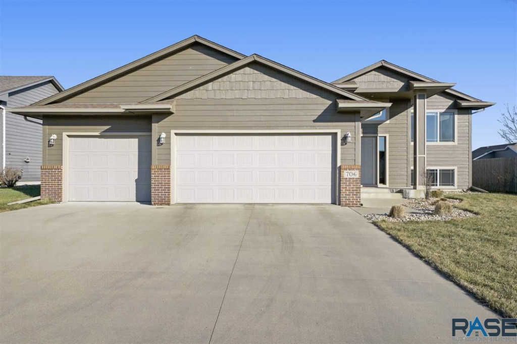 706 Rosewood Dr, Harrisburg, SD 57032 Trulia