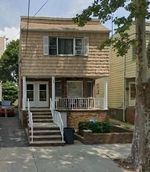 163 W 22nd St, Bayonne, NJ 07002