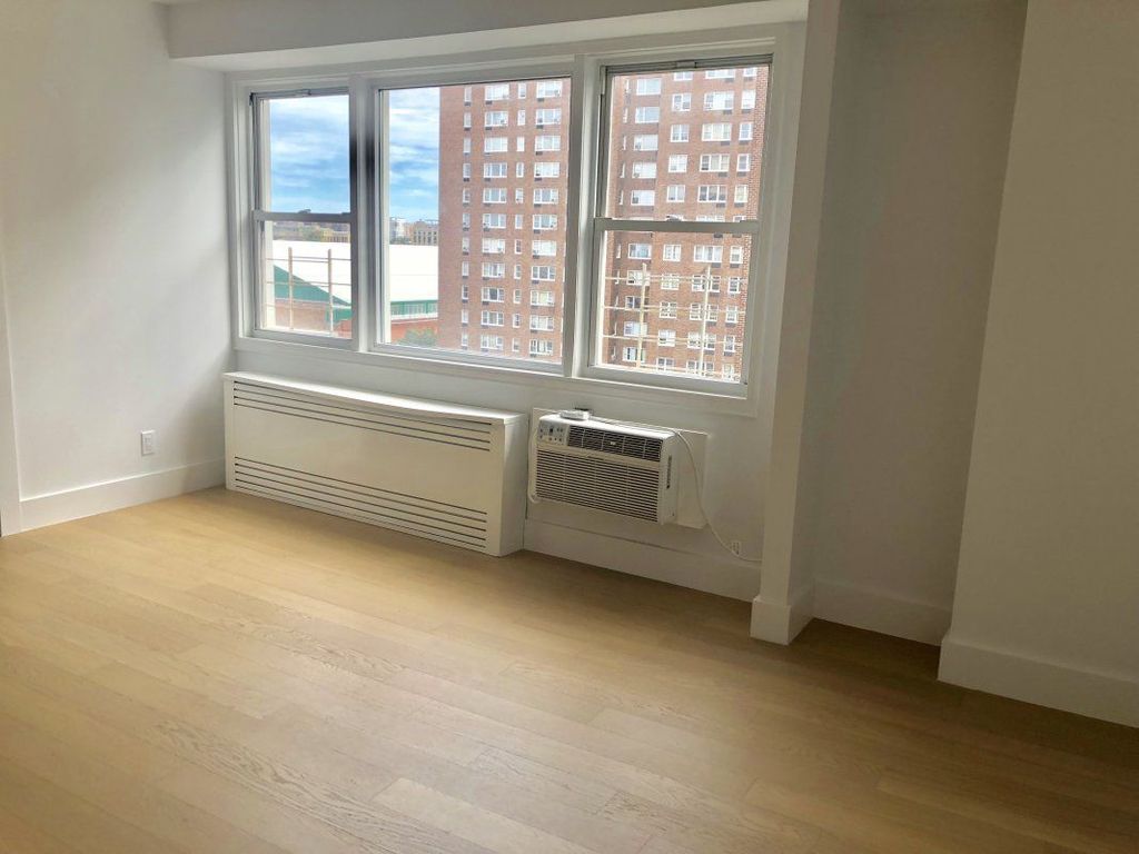 630 Lenox Ave 10M, New York, NY 3 Bed, 2 Bath MultiFamily Home 12