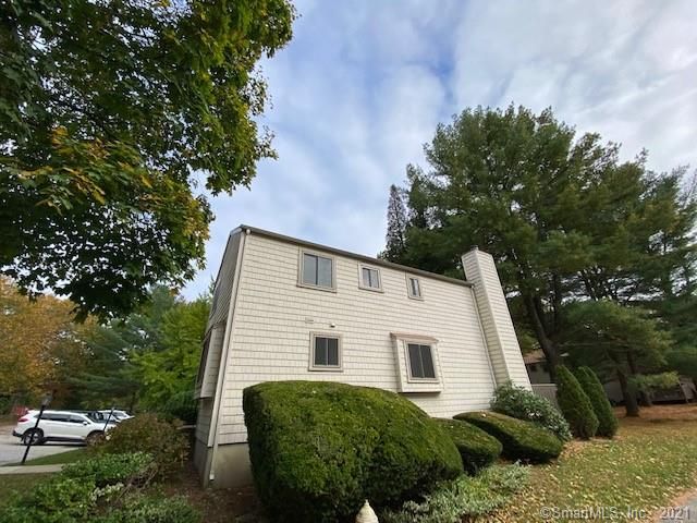 108 Fiddler Green Rd #D, Stratford, CT 06614