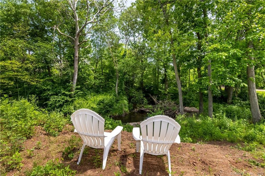 261 Totoket Rd, North Branford, CT 06471 Trulia