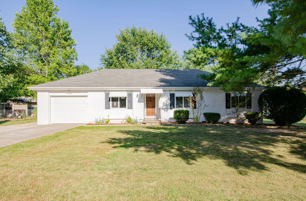 302 N Fairwood Ave, Republic, MO 65738 Trulia