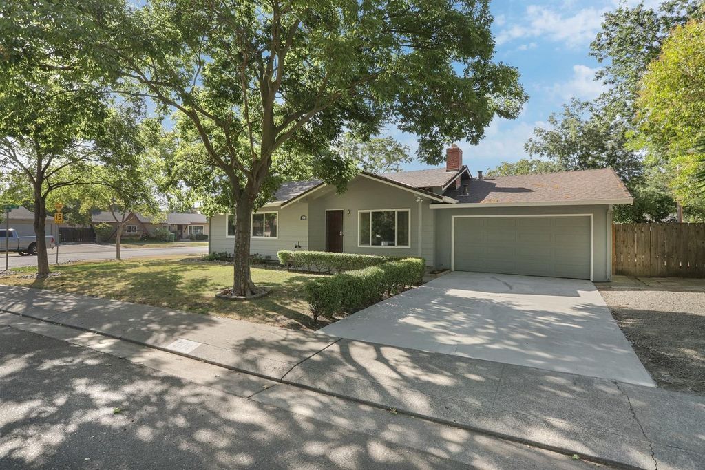 604 Brent Ave, Stockton, CA 95207