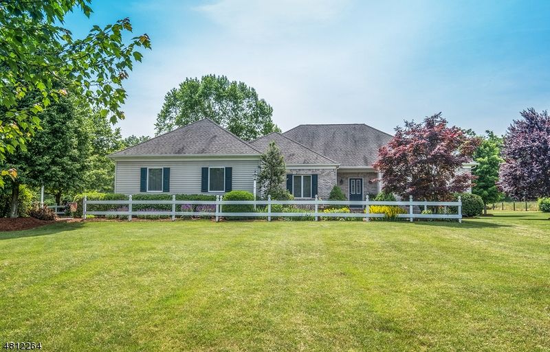 147 Pequest Dr, Belvidere, NJ 07823 Trulia