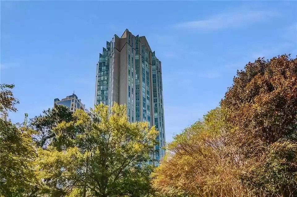 2870 Pharr Court South NW #1108, Atlanta, GA 30305