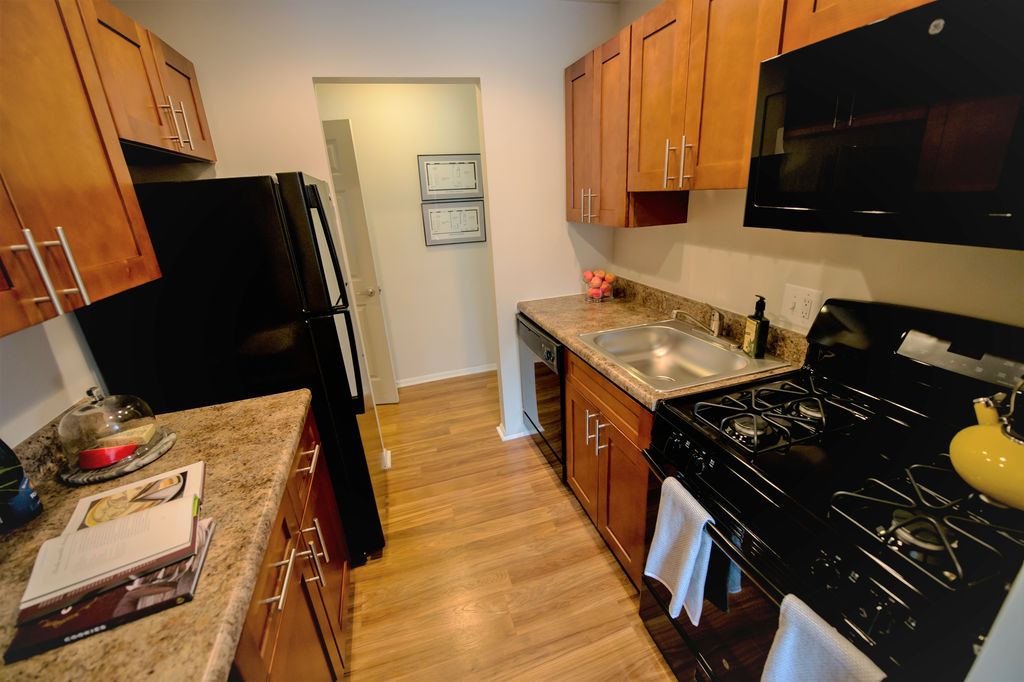101 N Five Points Rd #4ej07shh3, West Chester, PA 19380