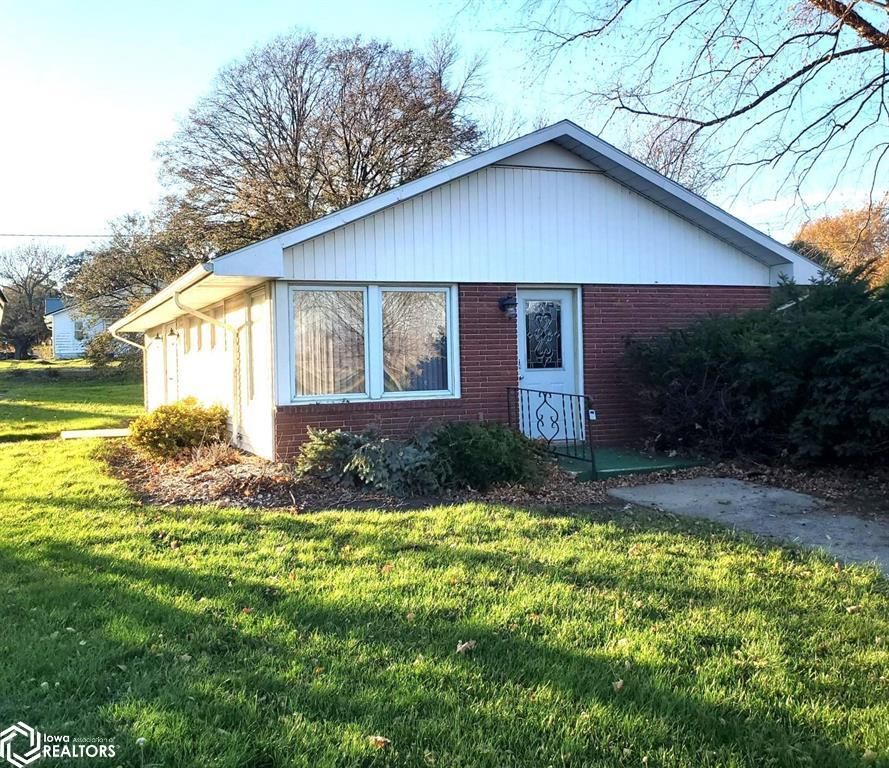 320 East St, Latimer, IA 50452 Trulia
