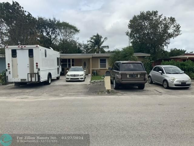 1307 NW 11th St, Fort Lauderdale, FL 33311