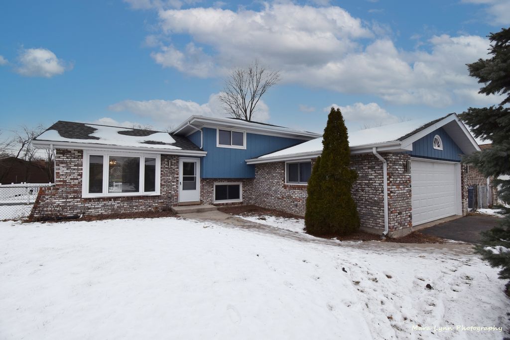 13440 Loomis Ct, Crestwood, IL 60418