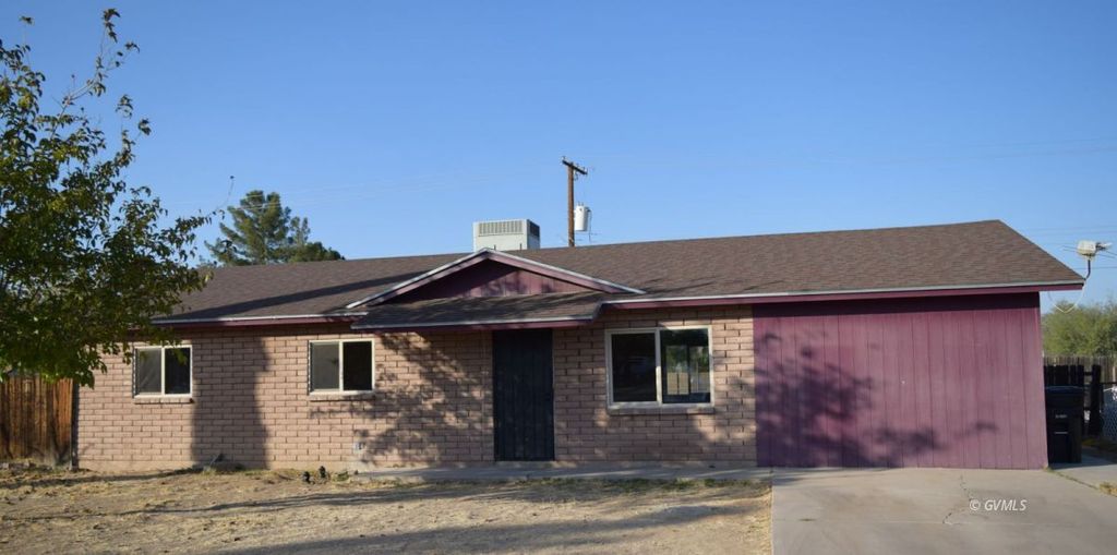 1256 W 27th St, Safford, AZ 85546