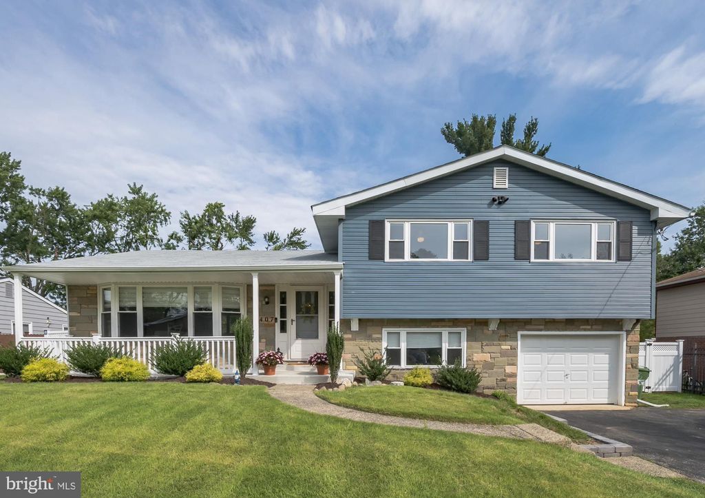 407 Jamaica Dr, Cherry Hill, NJ 08002