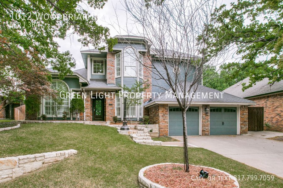 1012 Woodbriar Dr, Grapevine, TX 76051