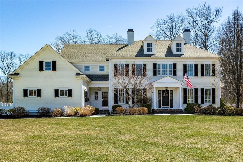 37 Mill Pond Rd, Bolton, MA 01740