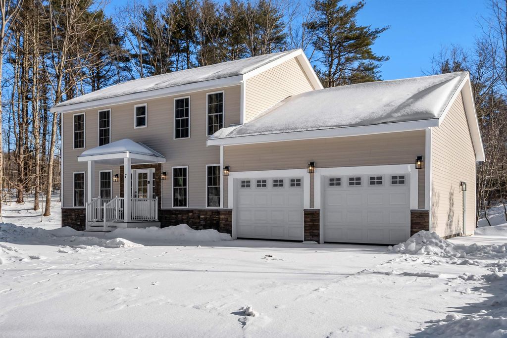 7 Hall Way, Greenfield, NH 03047