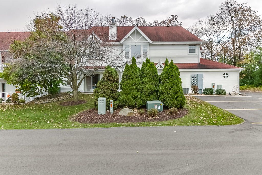3154 Wood Rd, Racine, WI 53406