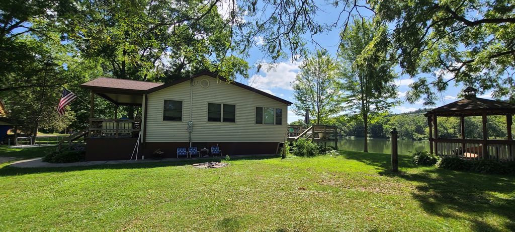 2771 S Brooks Island Rd, Oregon, IL 61061 | MLS# 11192418 | Trulia