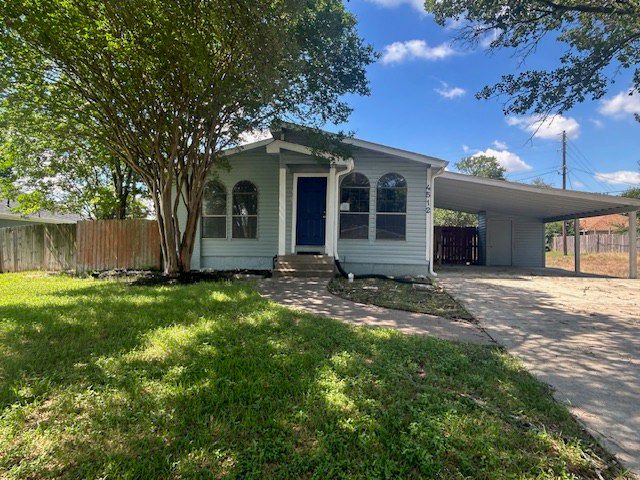 4512 Augusta Dr, Bryan, TX 77803
