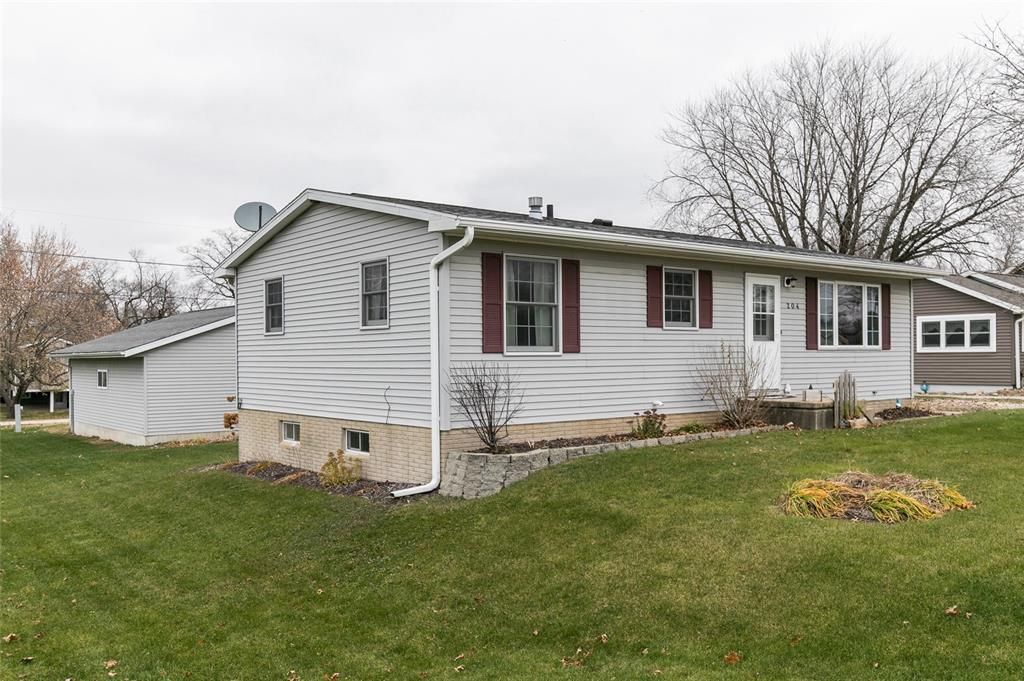 204 South St, Delhi, IA 2 Bed SingleFamily Home 34 Photos Trulia