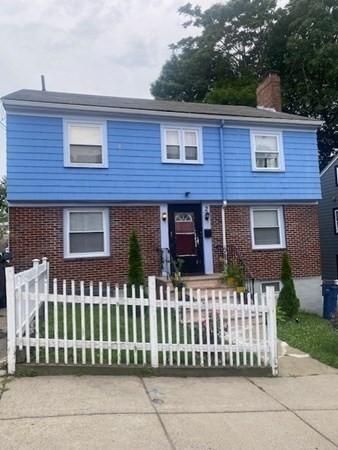 2 Haydn St #1, Roslindale, MA 02131
