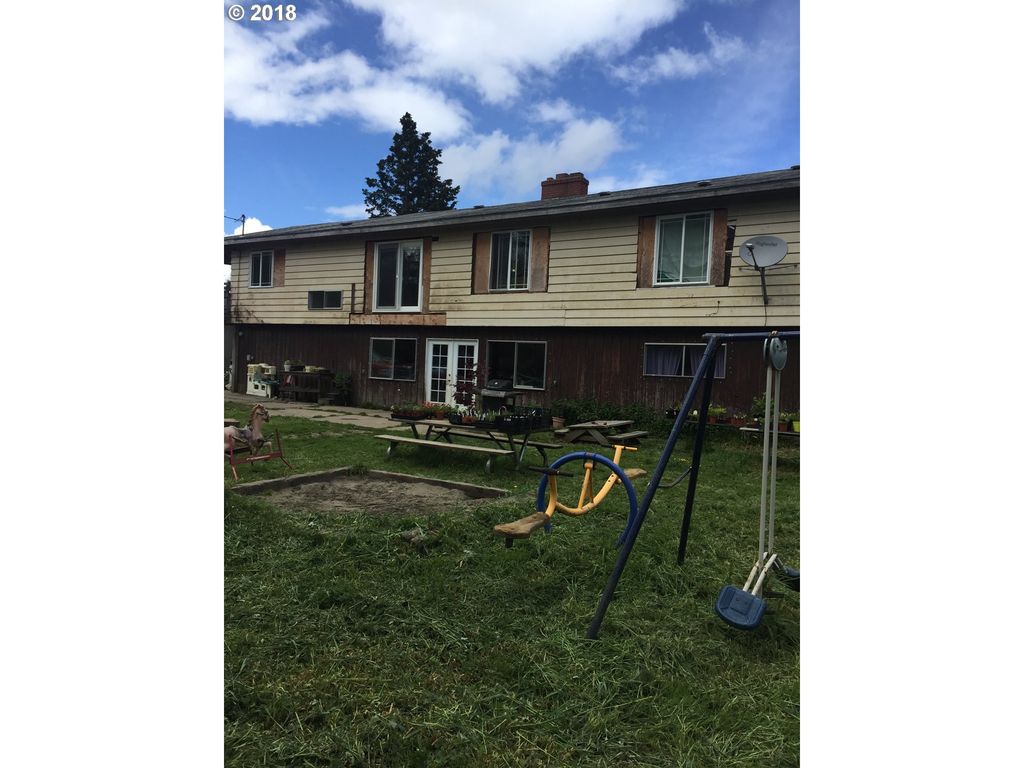 14518 Highway 30, Clatskanie, OR 97016