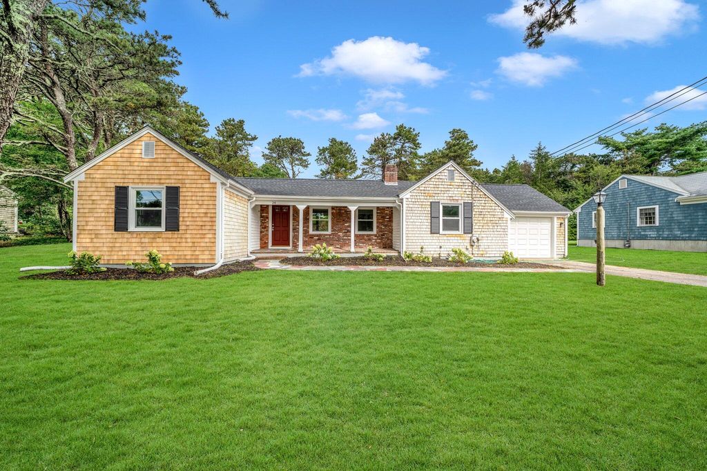 24 Capt Nickerson Road, South Yarmouth, MA 02664