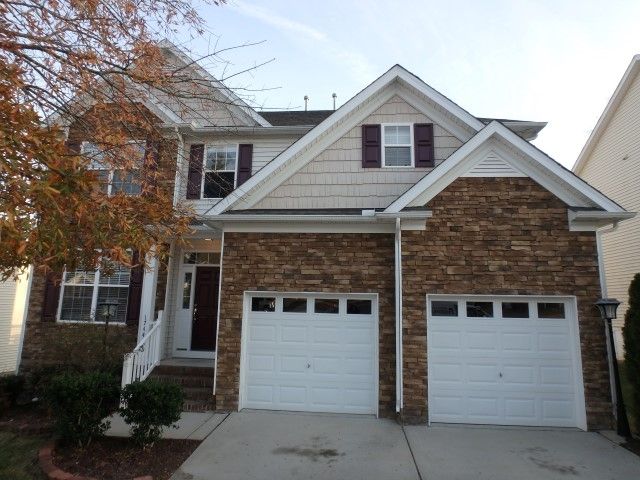 1744 Main Divide Dr, Wake Forest, NC 27587