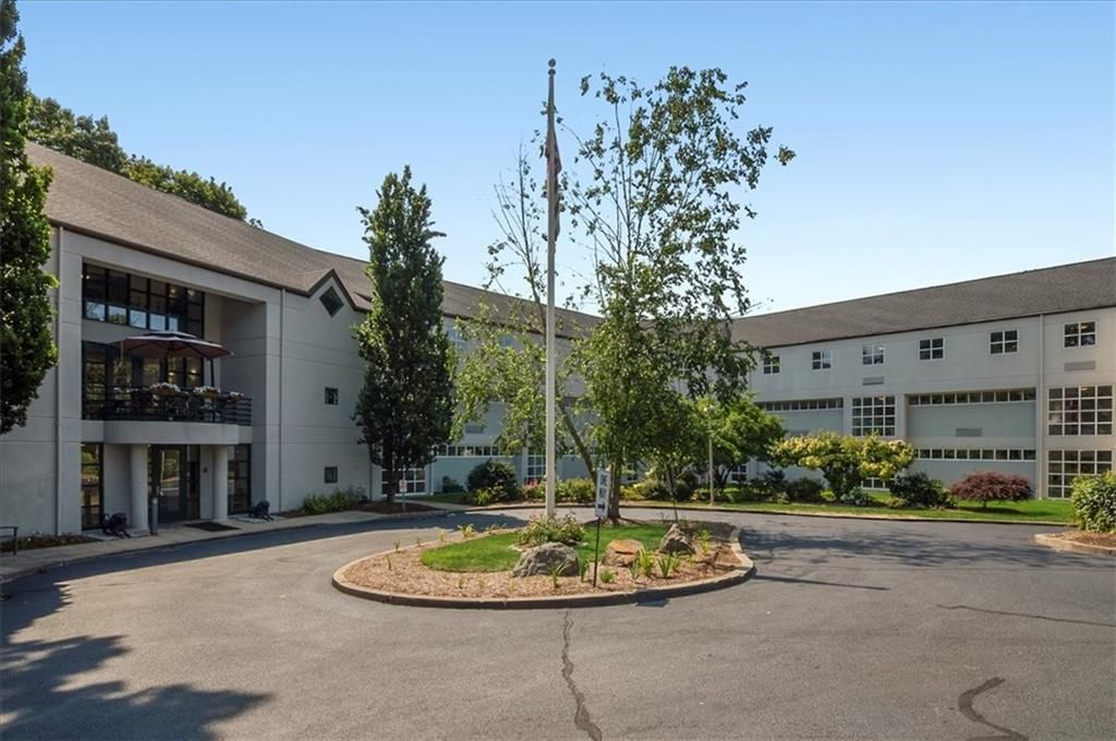229 Medway St #107, Providence, RI 02906