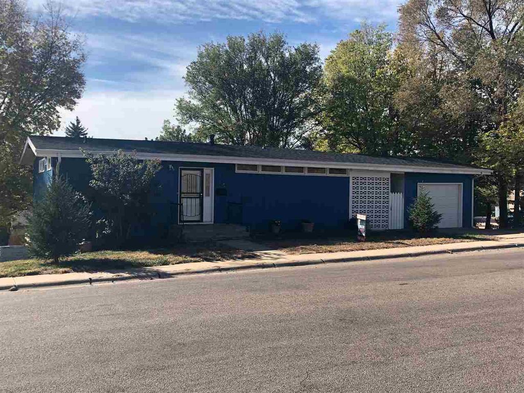 420 E 10th St, Ogallala, NE 69153