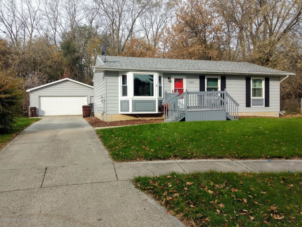 5440 Sunrose Ave, Lansing, MI - 3 Bed, 1 Bath Single-Family Home - 13