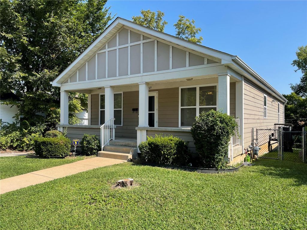 4969 Ashby Ave, Saint Louis, MO 63115