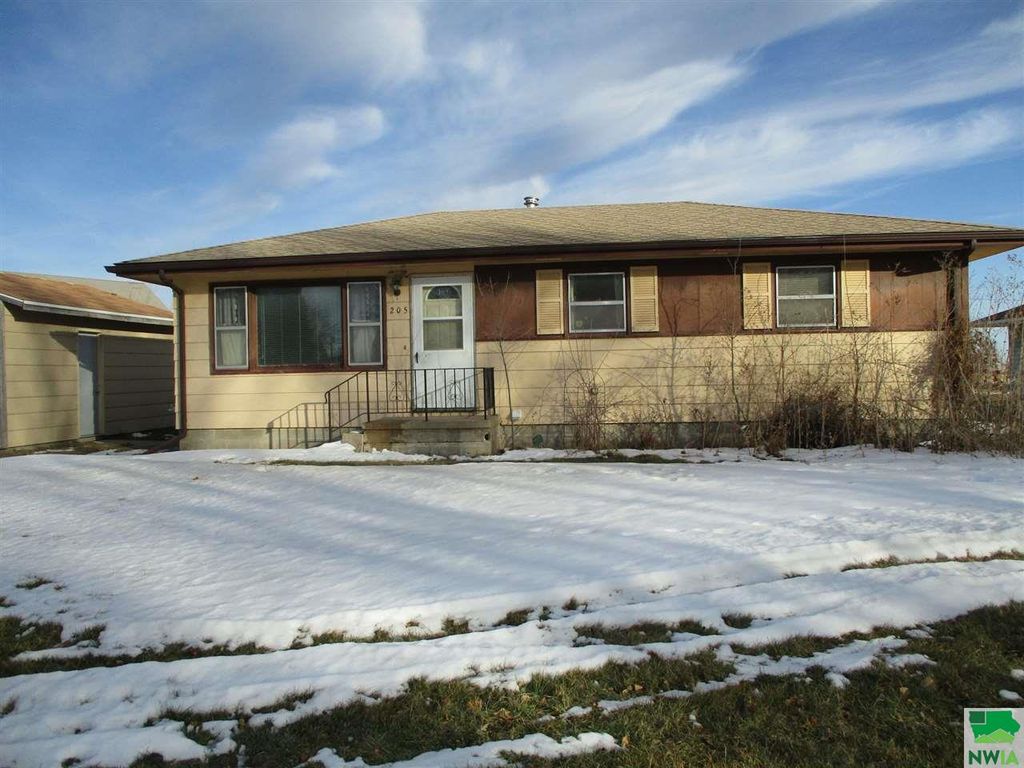 205 S Hamilton Ave, Cleghorn, IA 51014 Trulia