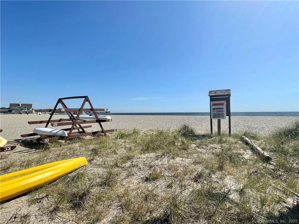 131 Bayshore Dr, Milford, CT 06460