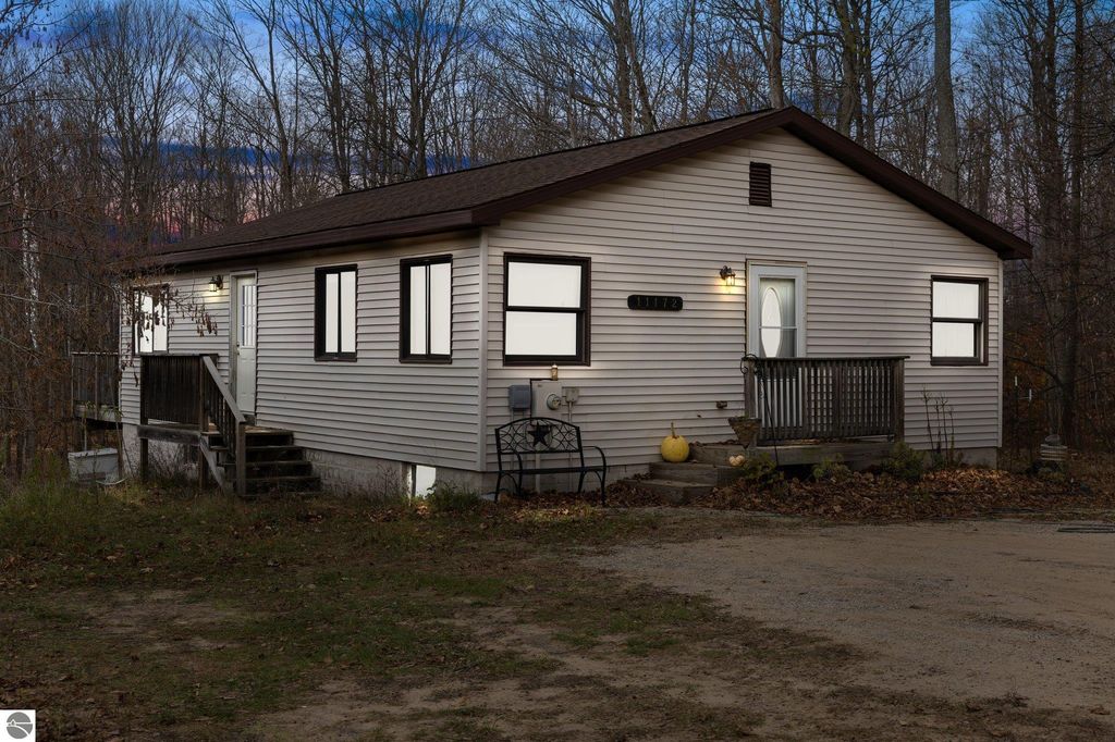 11172 Fewins Rd, Honor, MI 49640 Trulia