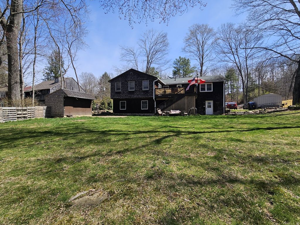18 Mansfield Road, Ashford, CT 06278