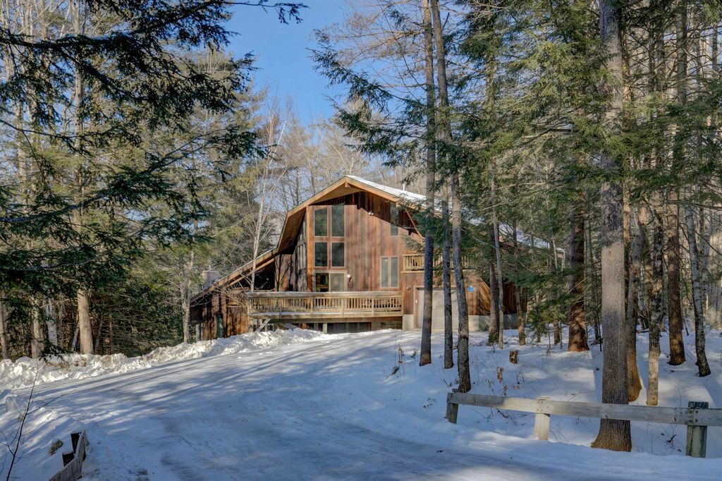 326 Crown Ridge Road UNIT 1, Conway, NH 03860