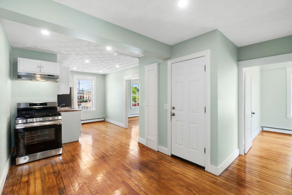 1011 Dexter Street Central Falls, RI Trulia