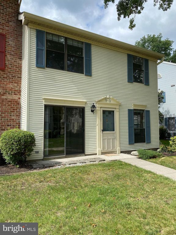 65 Drewes Ct #598, Lawrence Township, NJ 08648