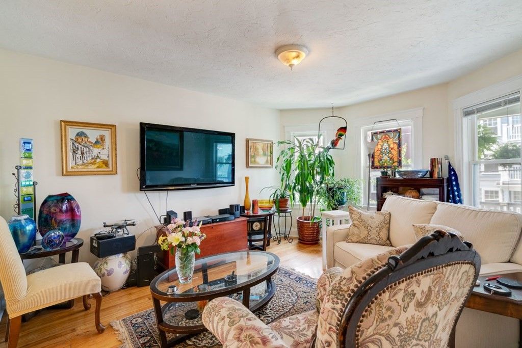 16 Thelma Rd #1, Boston, MA 02122