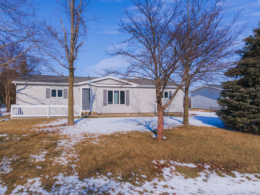 310 E 7th St, Gridley, IL 61744 Trulia