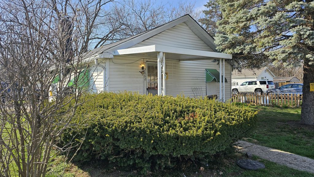 2862 Collier St, Indianapolis, IN 46241