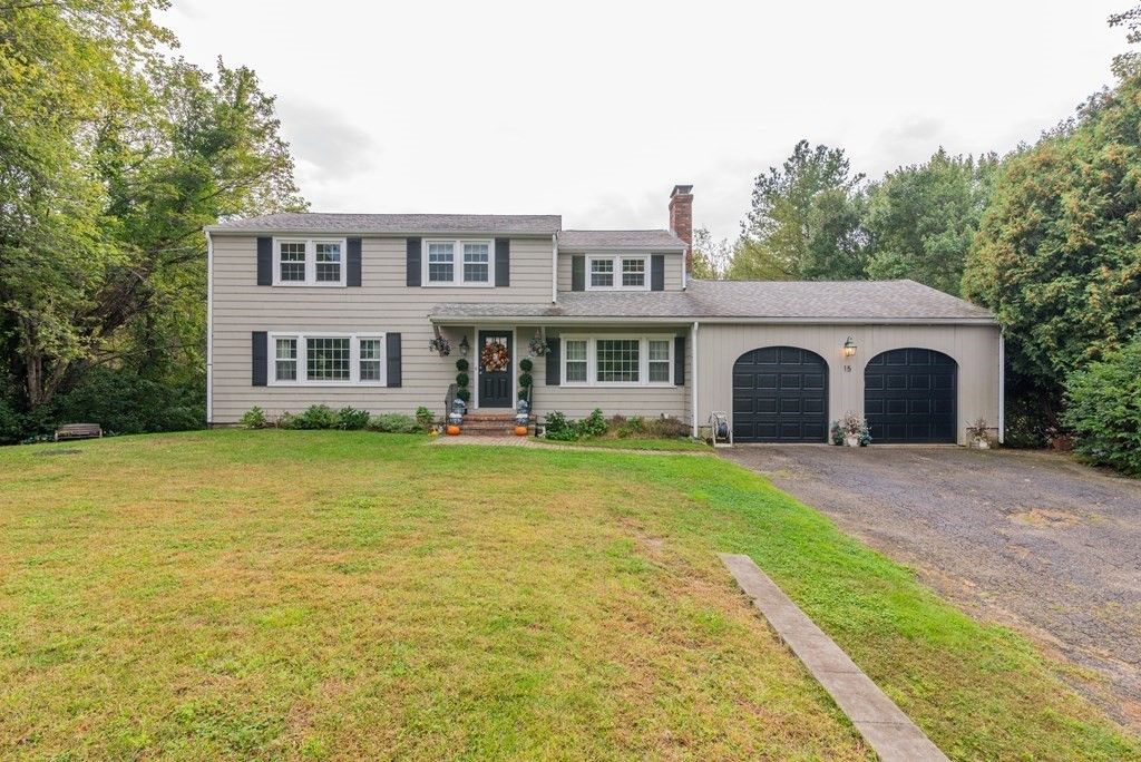 15 Juniper Rd, South Hamilton, MA 01982