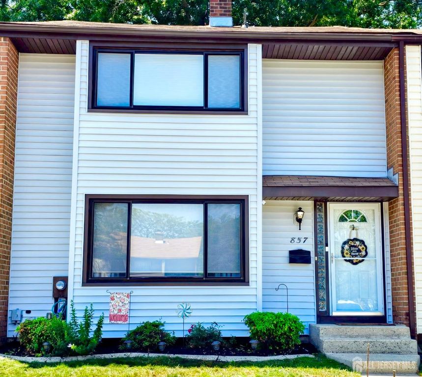 857 Jamestown Rd, East Windsor, NJ 08520 MLS# 2600797R Trulia