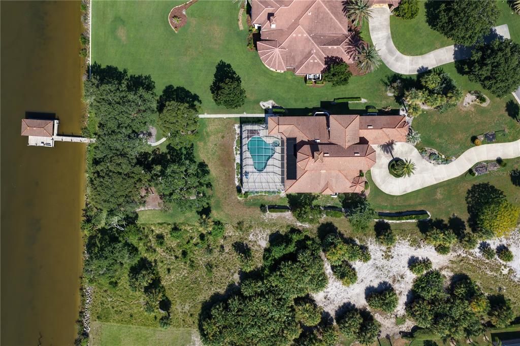 view 36th full size image of this home