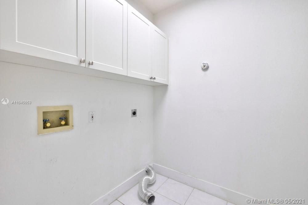 12375 NW 10th Dr #B-1, Pompano Beach, FL 33071