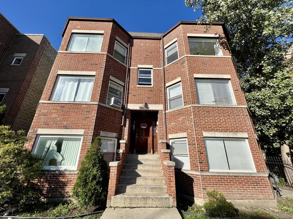 326 N Hamlin Ave #1N, Chicago, IL 60624