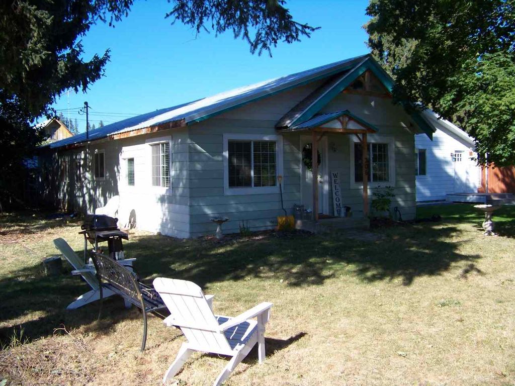 306 W  Blackwell St, Ione, WA 99139