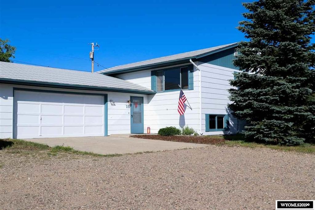 15 S Badger Rd, Glenrock, WY 82637 Trulia