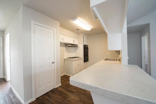 7402 Carver Ave, Texas City, TX 77591